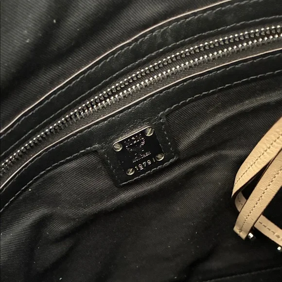 MCM Black Leather Shoulder Bag - Picture 6 of 11